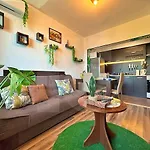 Apartment Urban Botanical 2br *