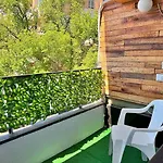 Apartment Urban Botanical 2br Warna