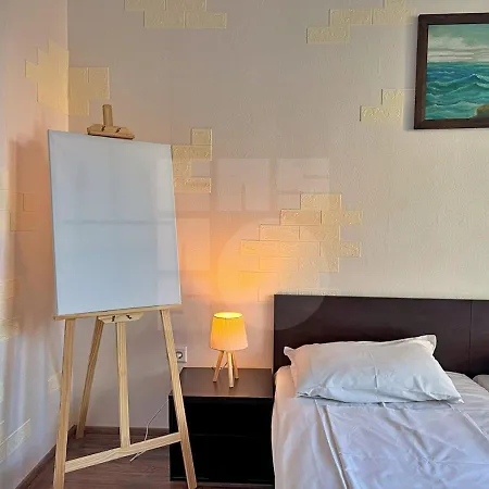 Apartment Urban Botanical 2br Varna