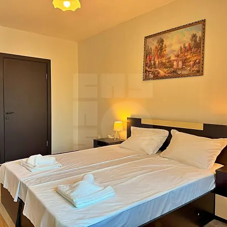 Apartment Urban Botanical 2br Varna