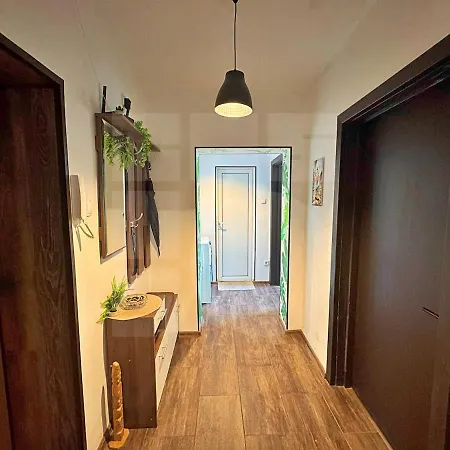 Urban Botanical 2br Apartment Varna
