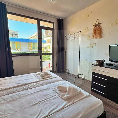 Urban Botanical 2br Apartment *
